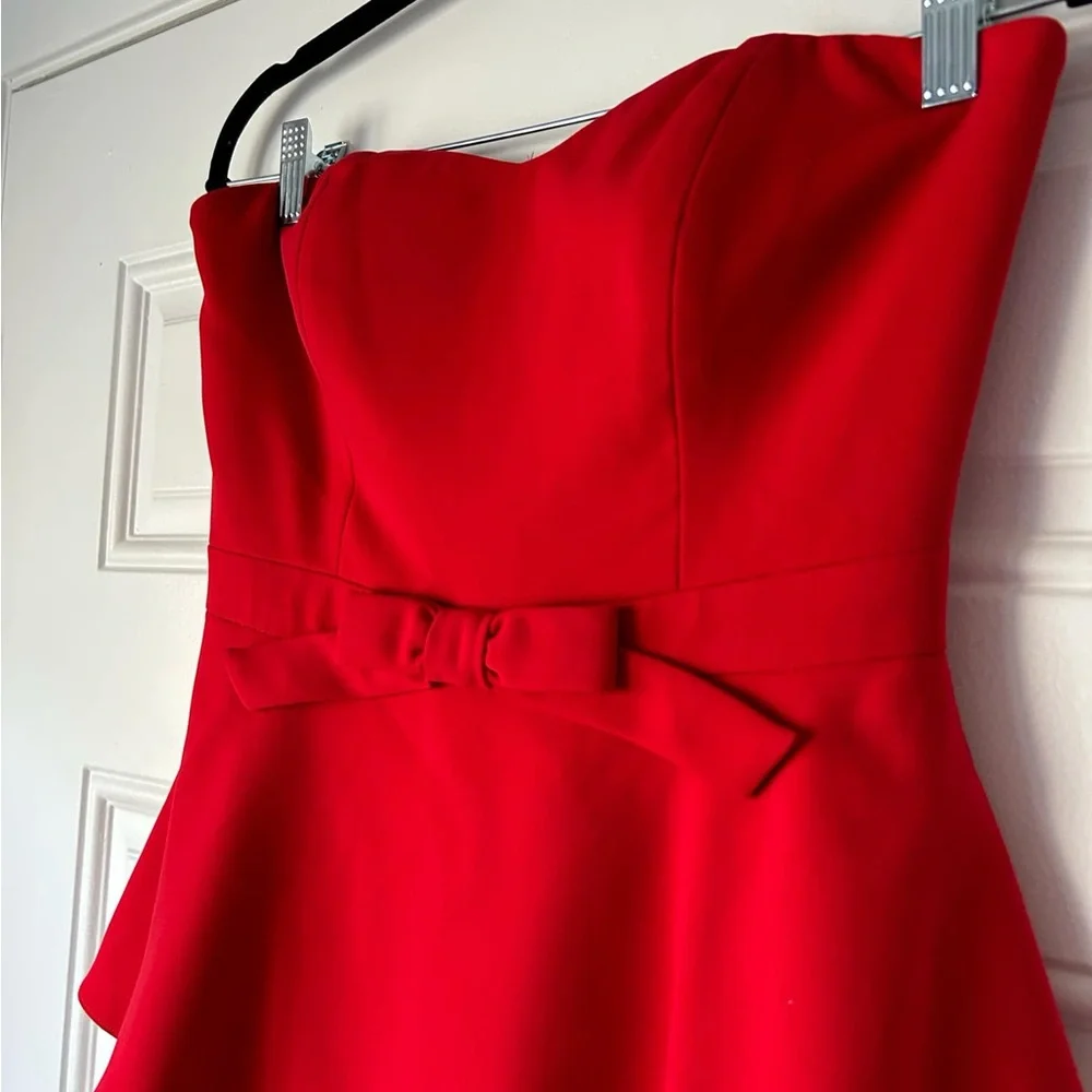 Badgley Mischka Dress size 2‎ Red maxi Peplum Gown Evening Strapless Peplum bow